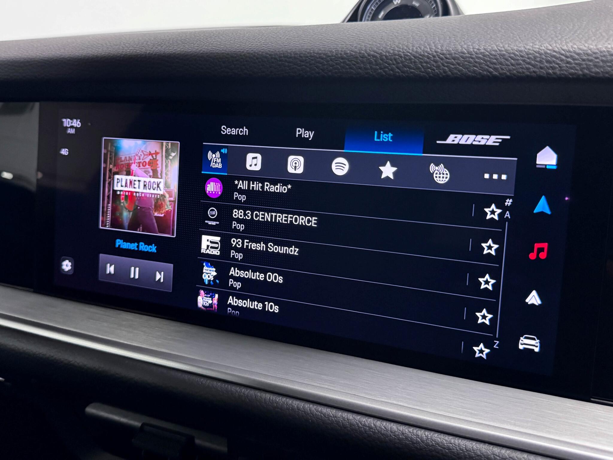 Porsche Cayenne view 44