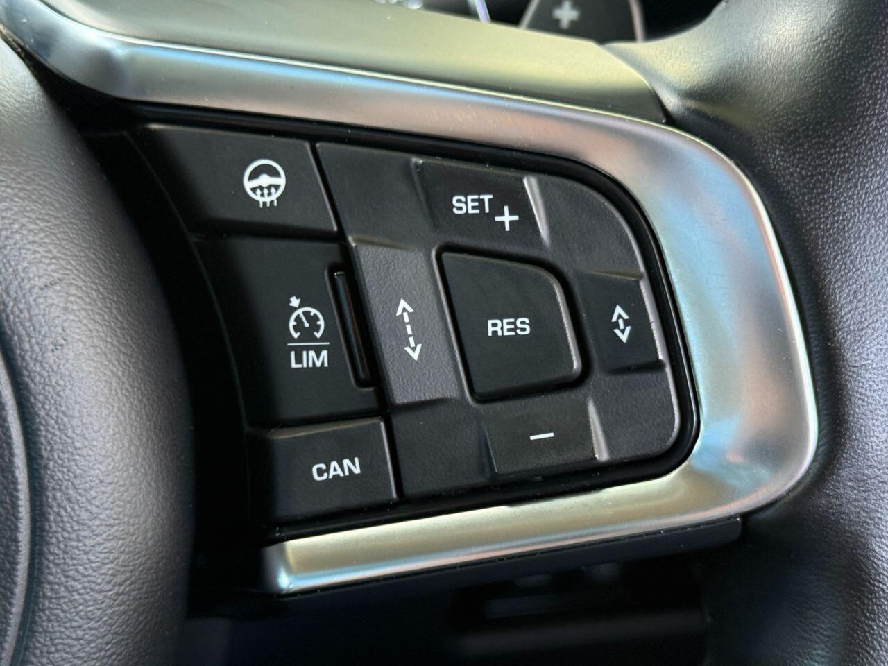 Jaguar F-Pace view 37