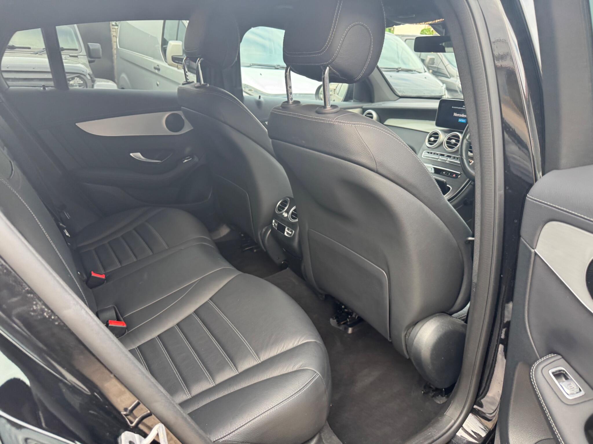 Mercedes-Benz GLC view 19
