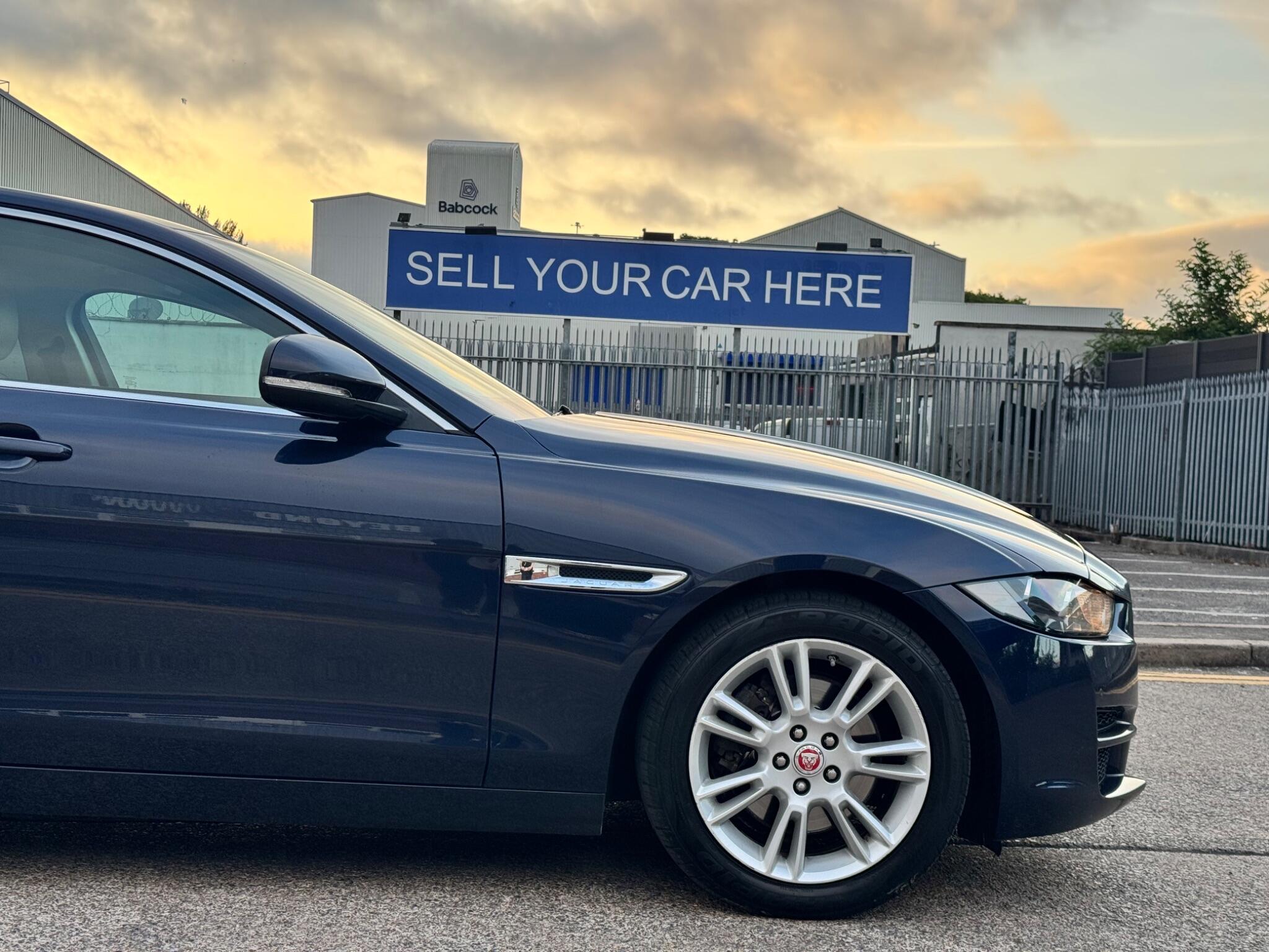Jaguar Xe view 16