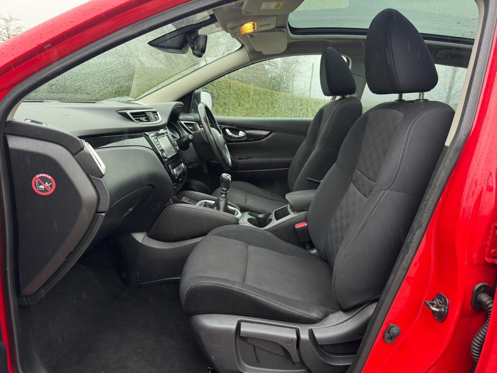 2015 Nissan Qashqai image 20