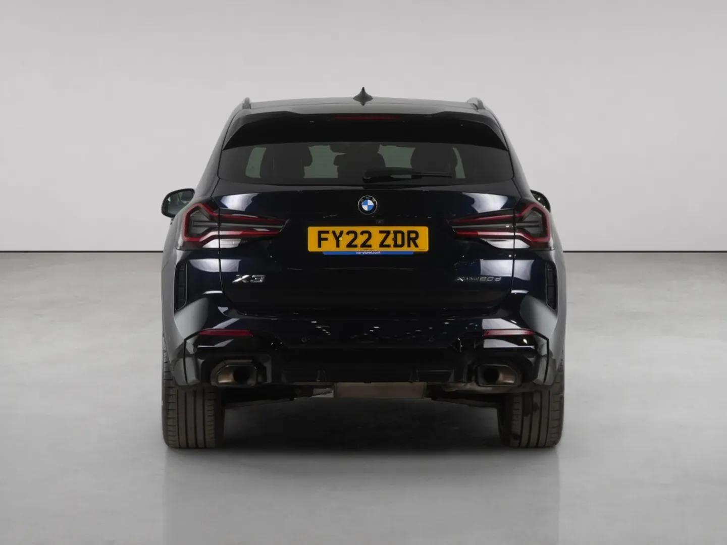 BMW X3 view 7