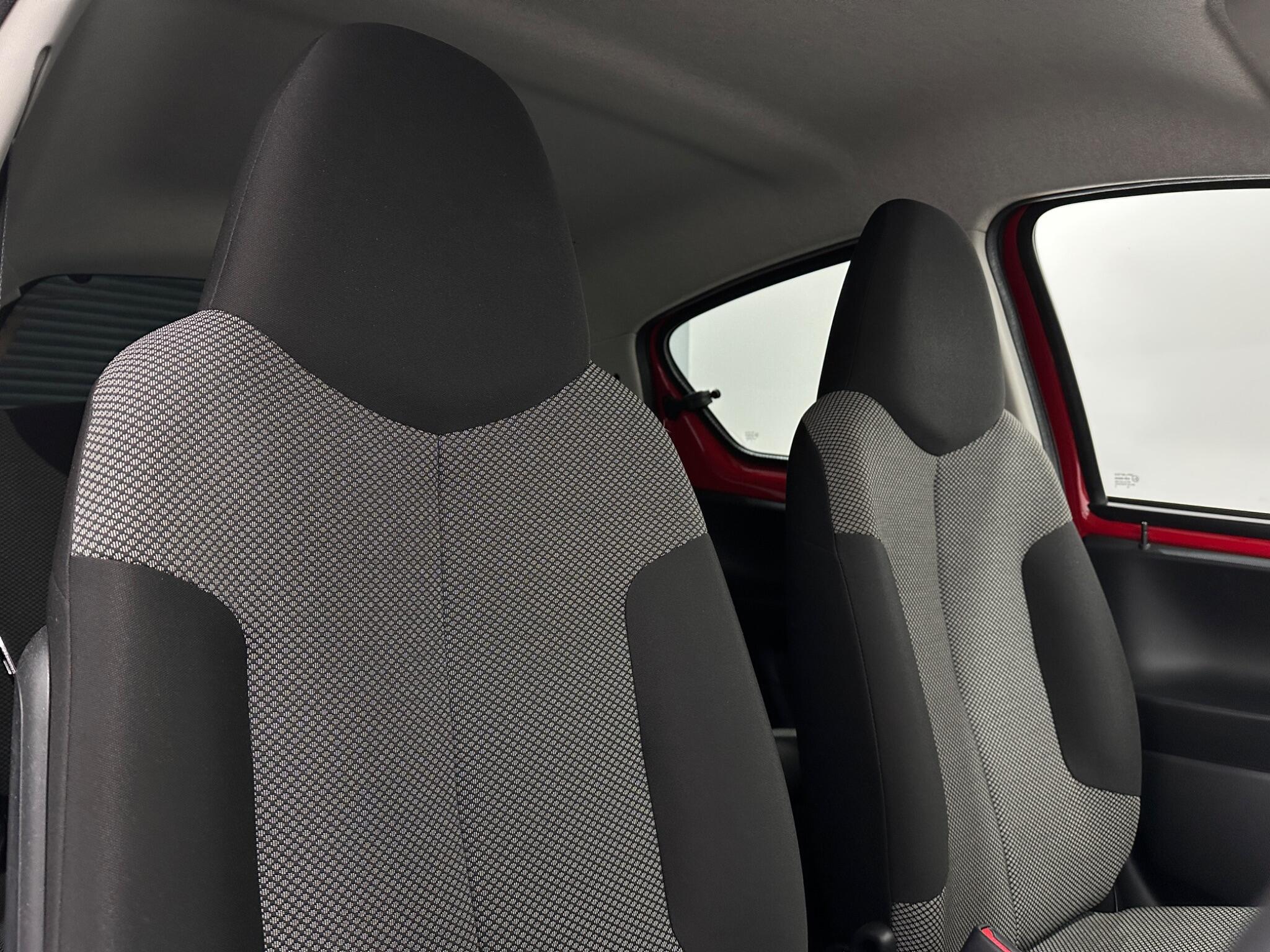 Toyota Aygo view 23