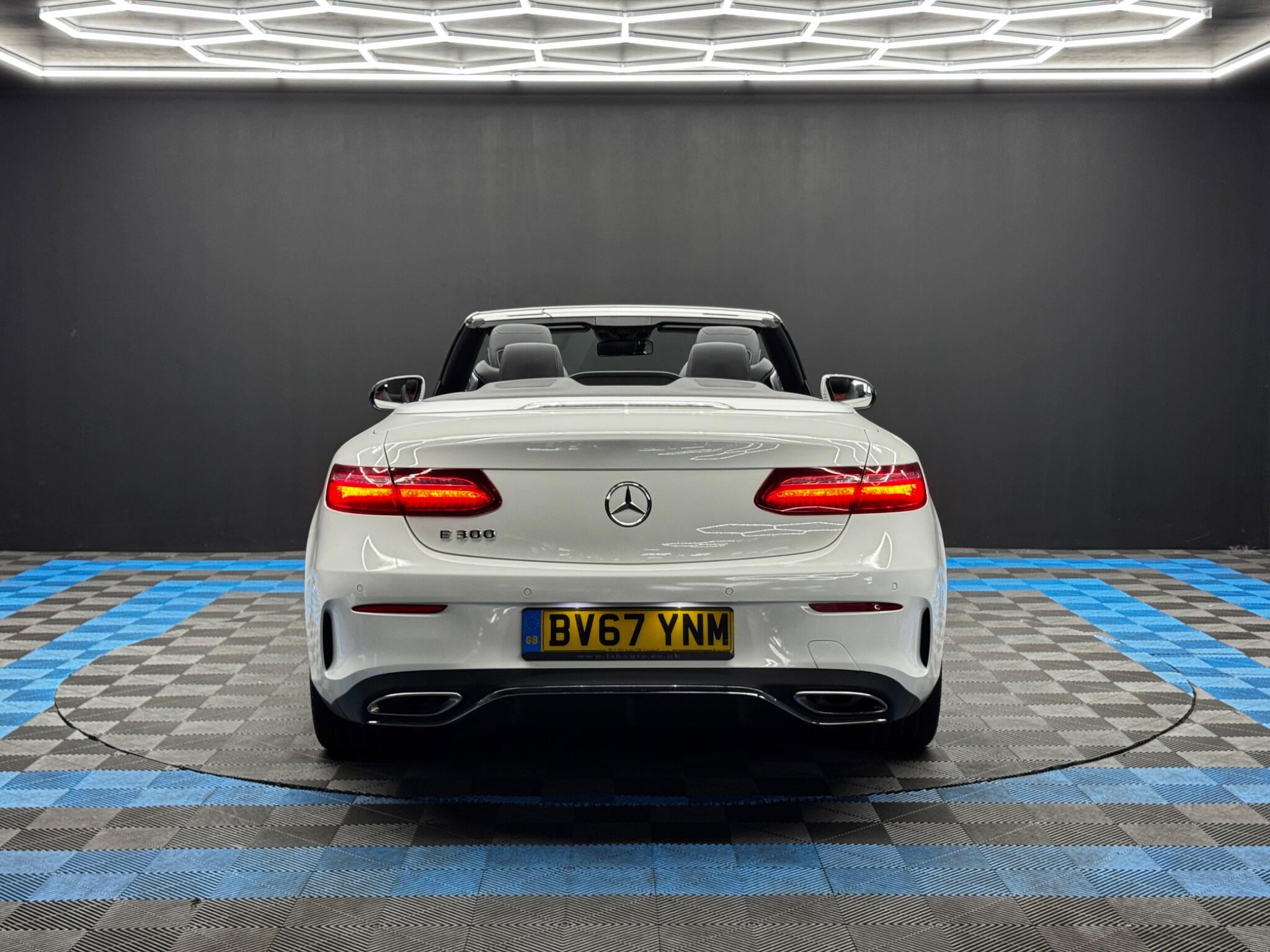 Mercedes-Benz E-Class view 6