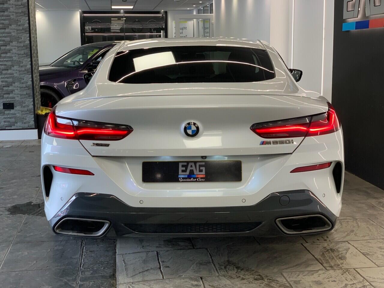 BMW 8 Series view 5