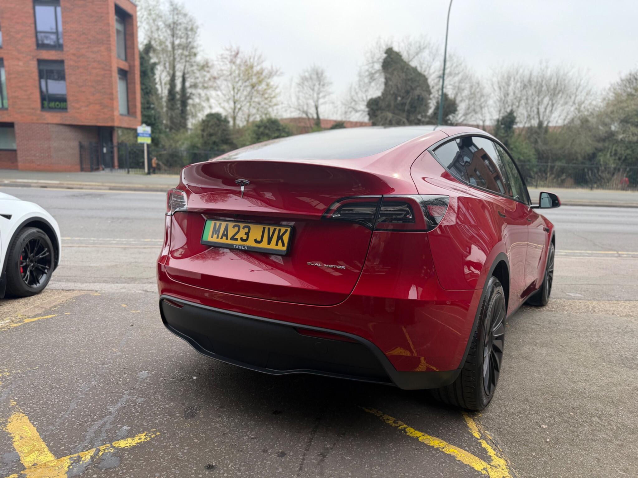 Tesla Model Y view 9