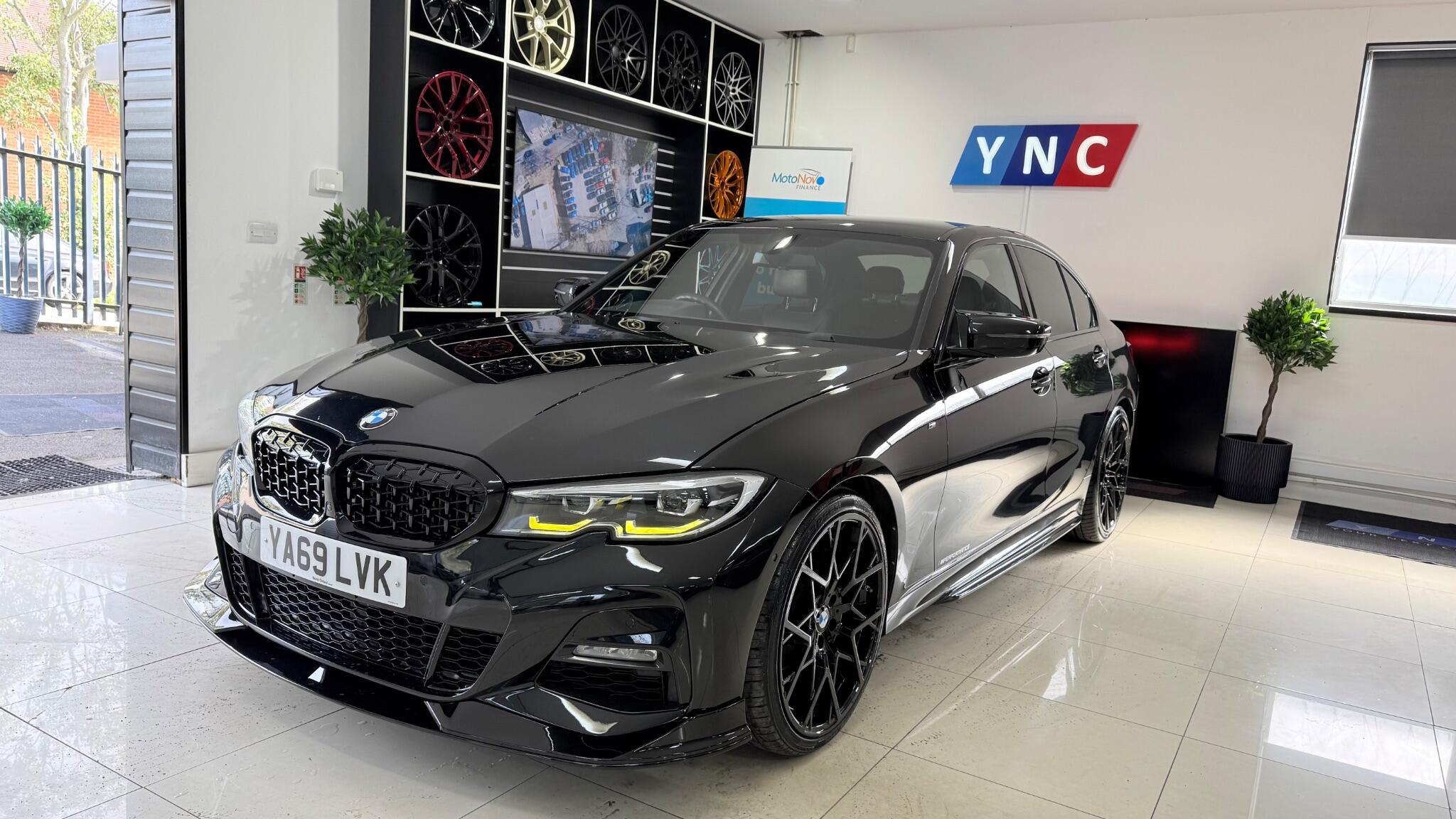 BMW 3 Series view 45