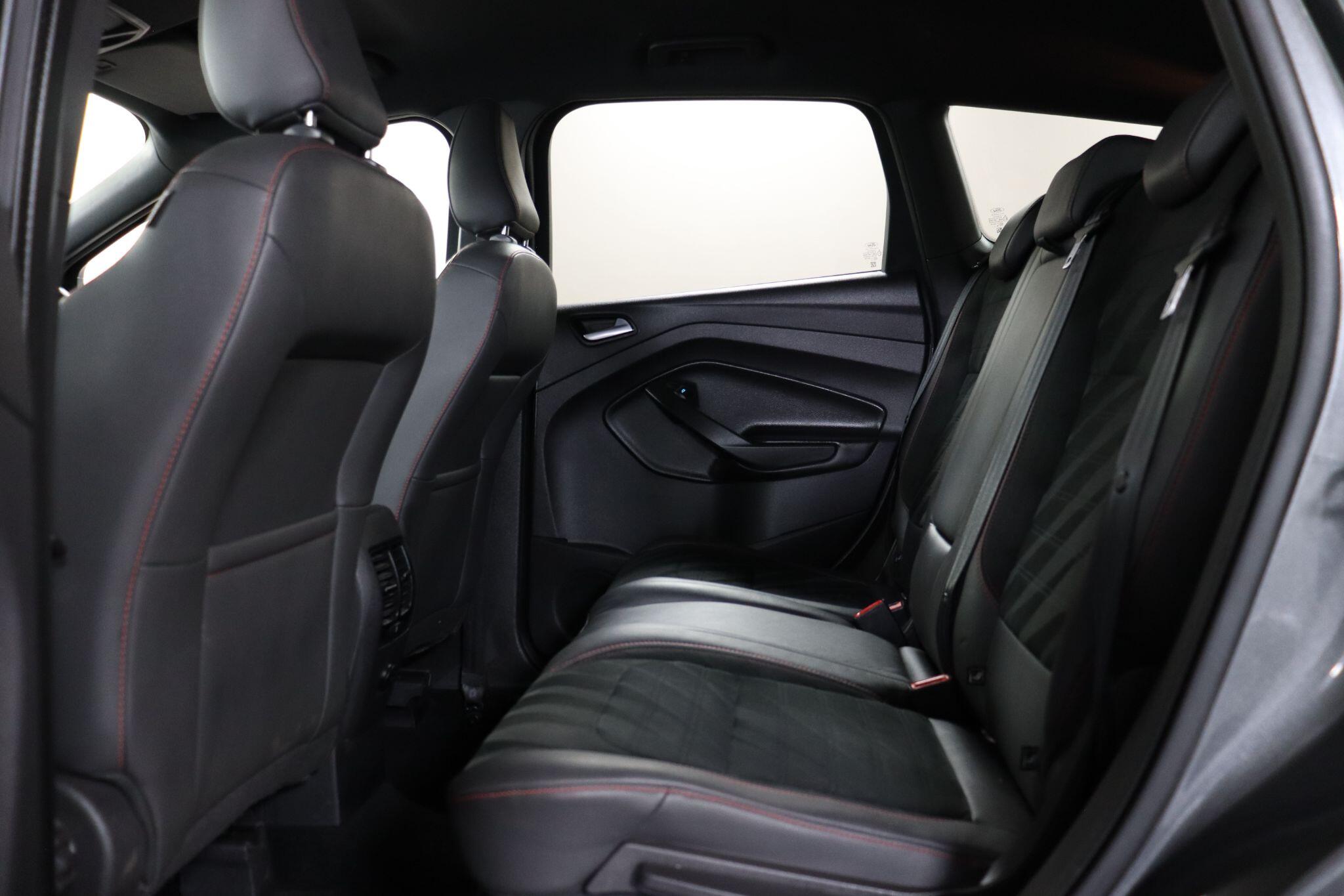 Ford Kuga view 42