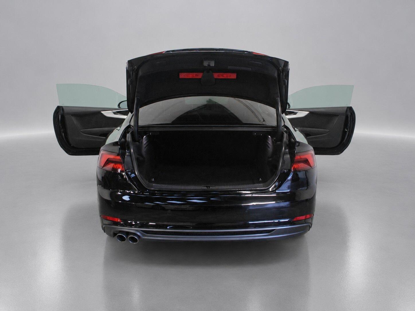 Audi A5 view 21