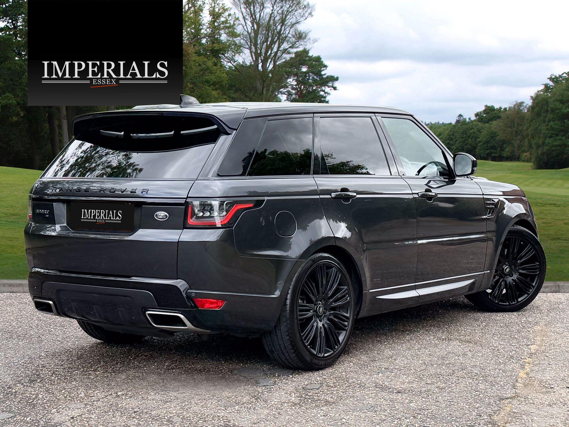 Land Rover Range Rover Sport view 4