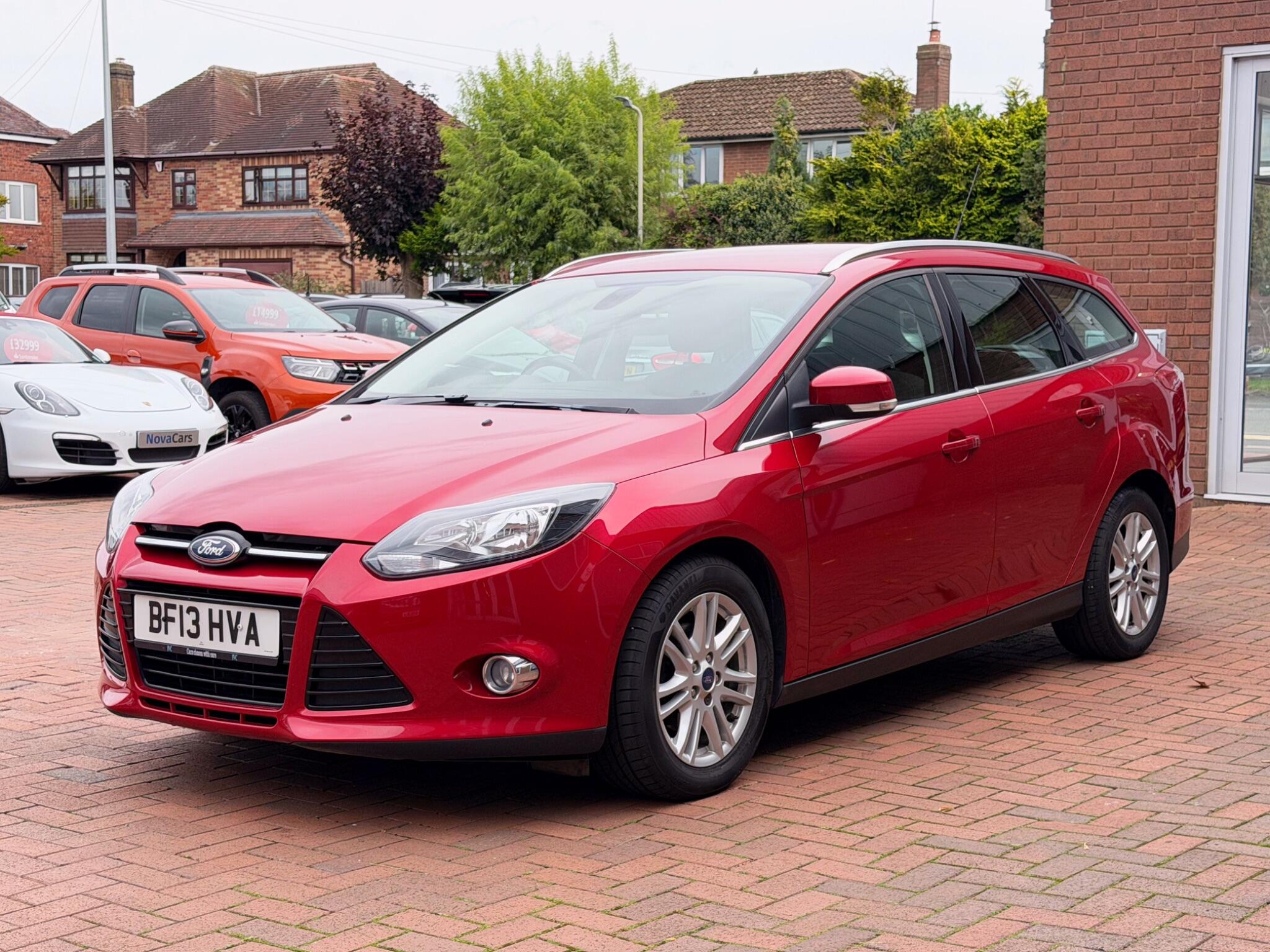 Ford Focus view 36
