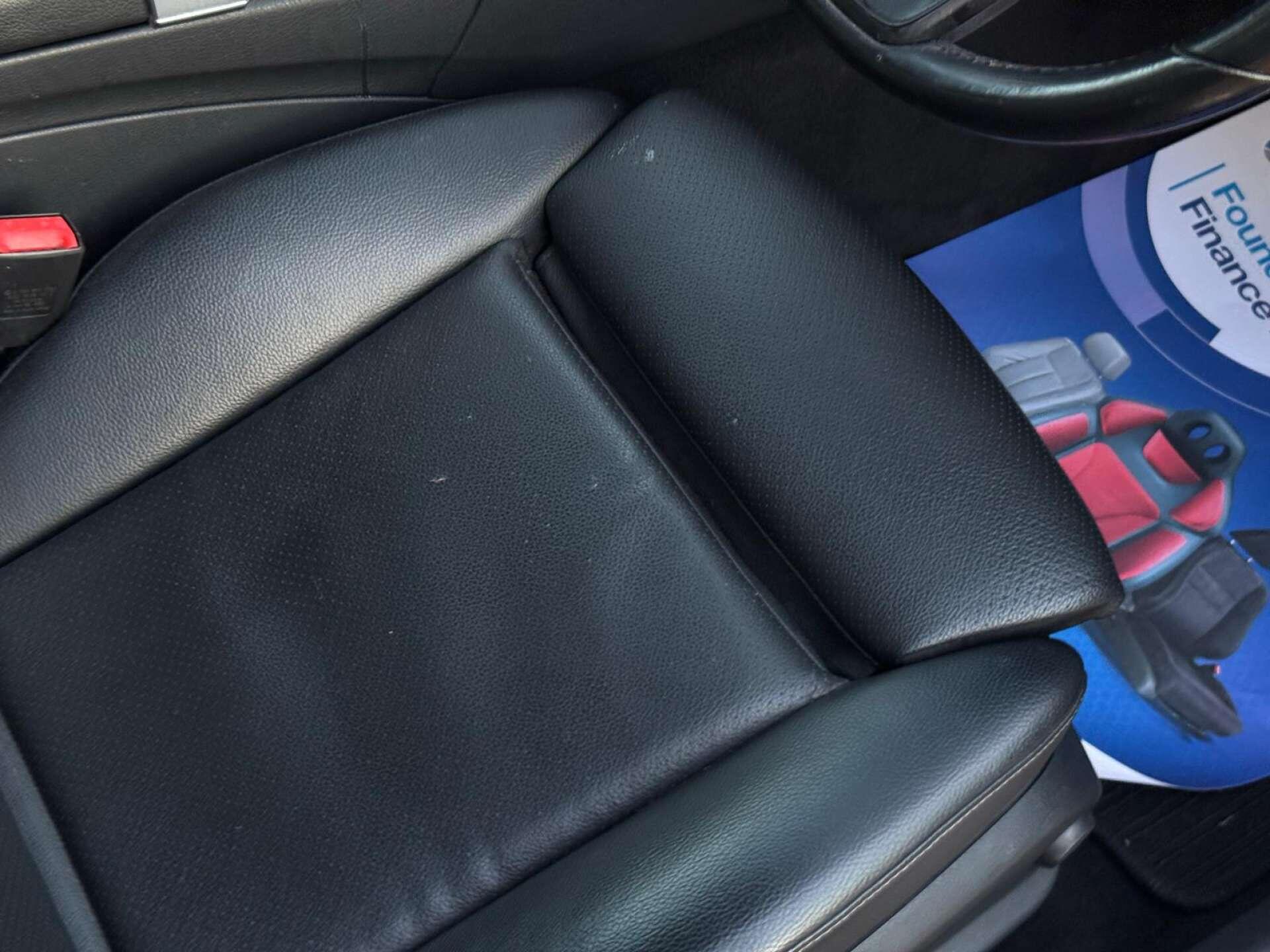 Mercedes-Benz C Class view 22