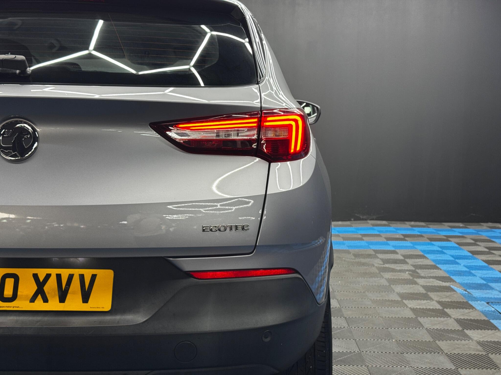 Vauxhall Grandland X view 38
