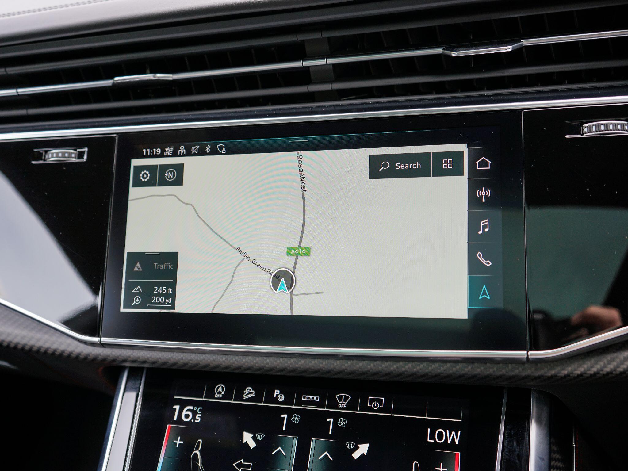 Audi RSQ8 view 26