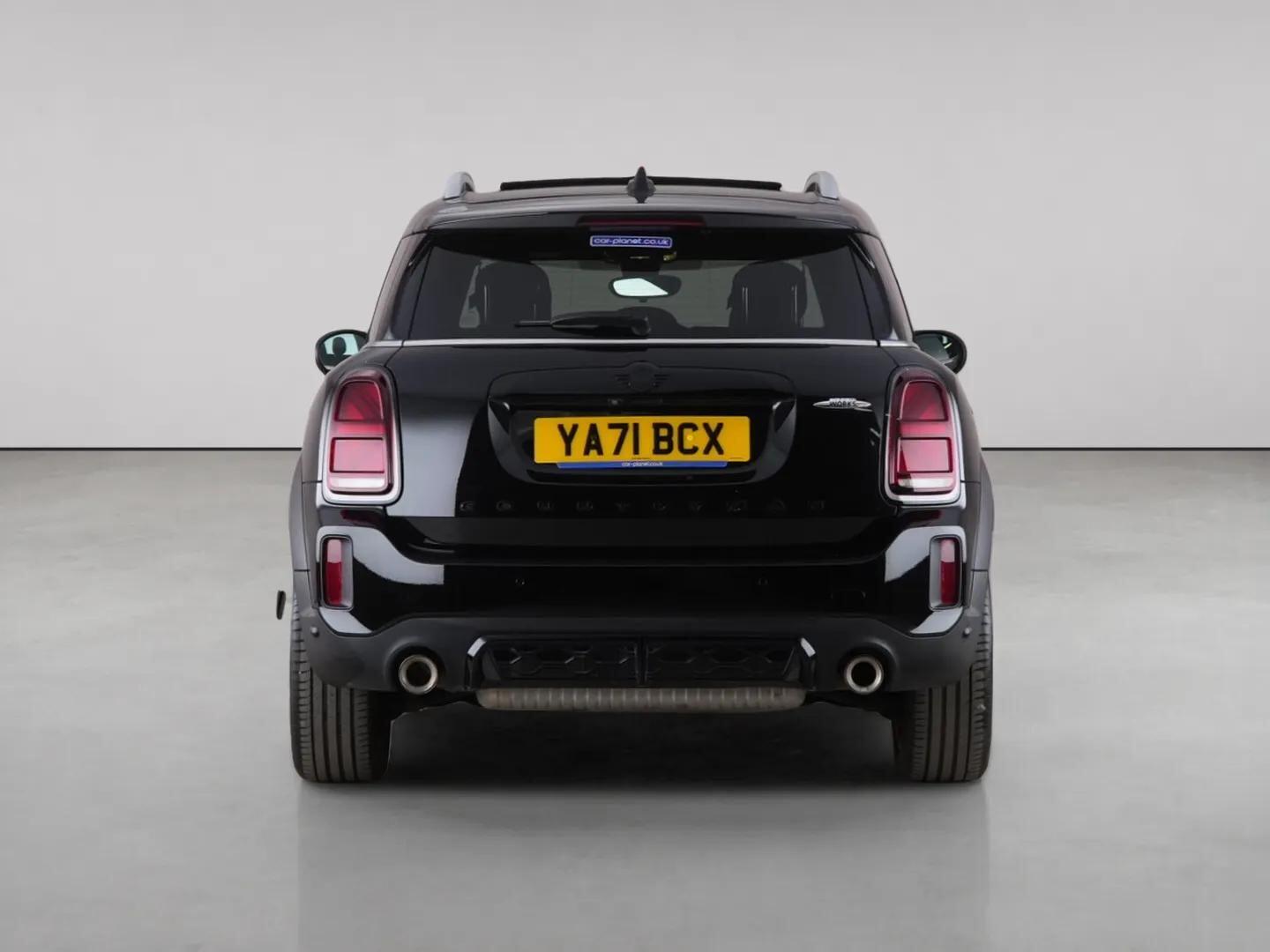 Mini Countryman view 6