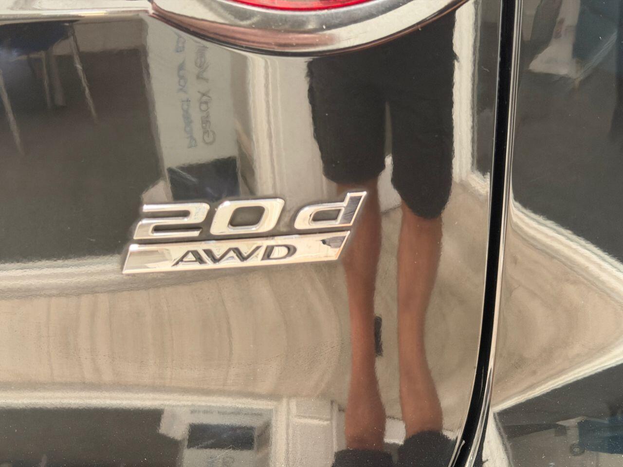 Jaguar F-Pace view 39