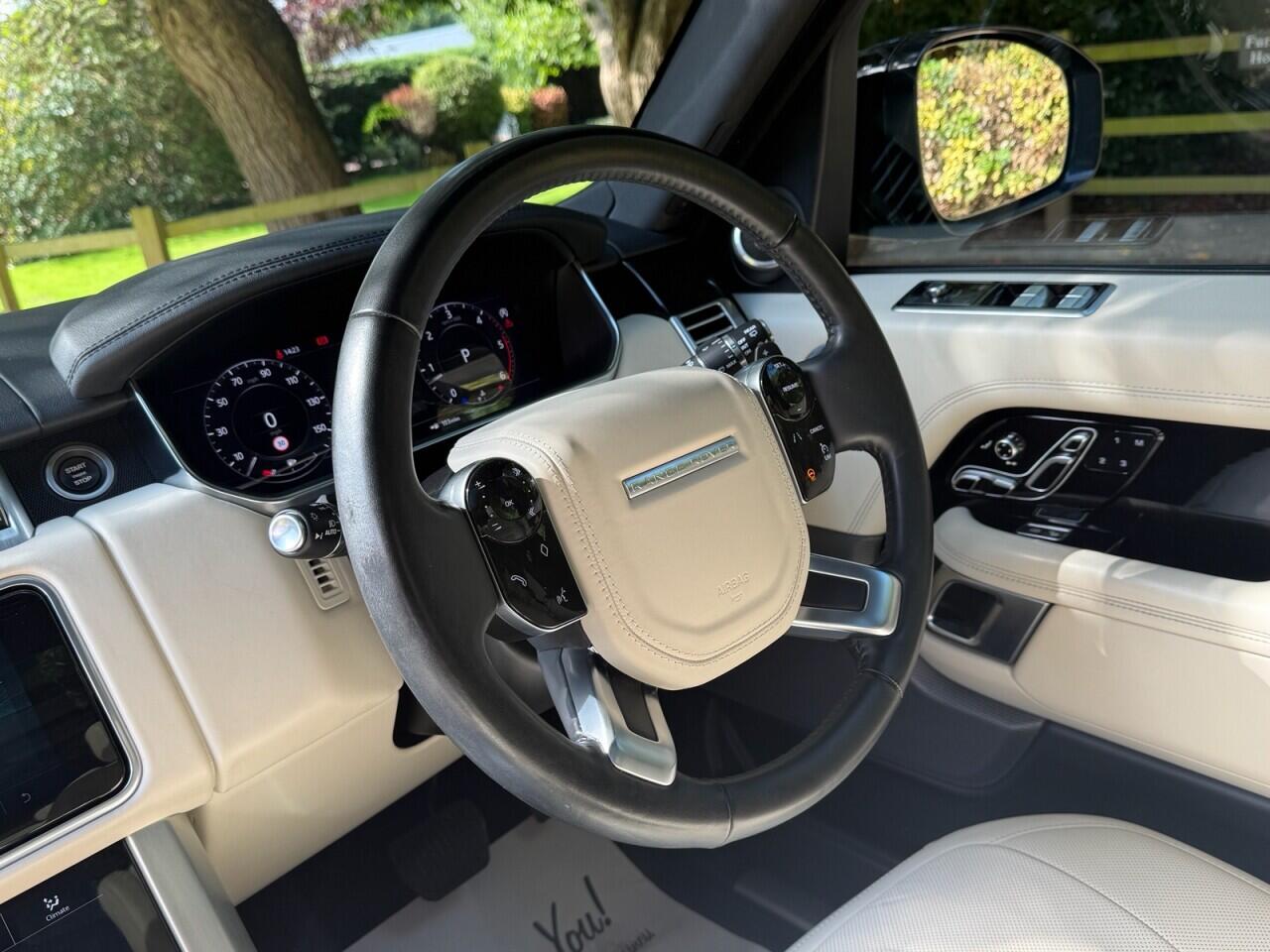 Land Rover Range Rover view 8
