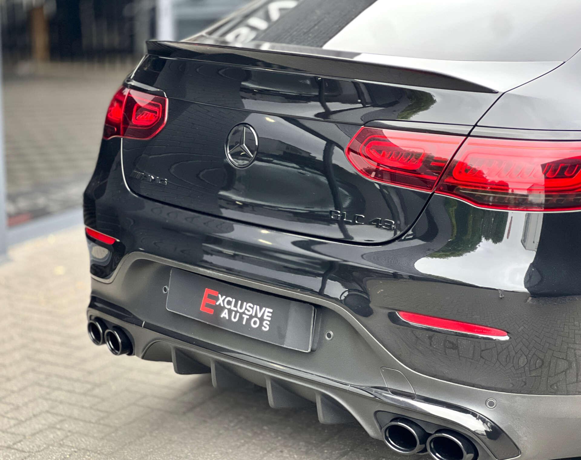 Mercedes-Benz GLC view 12