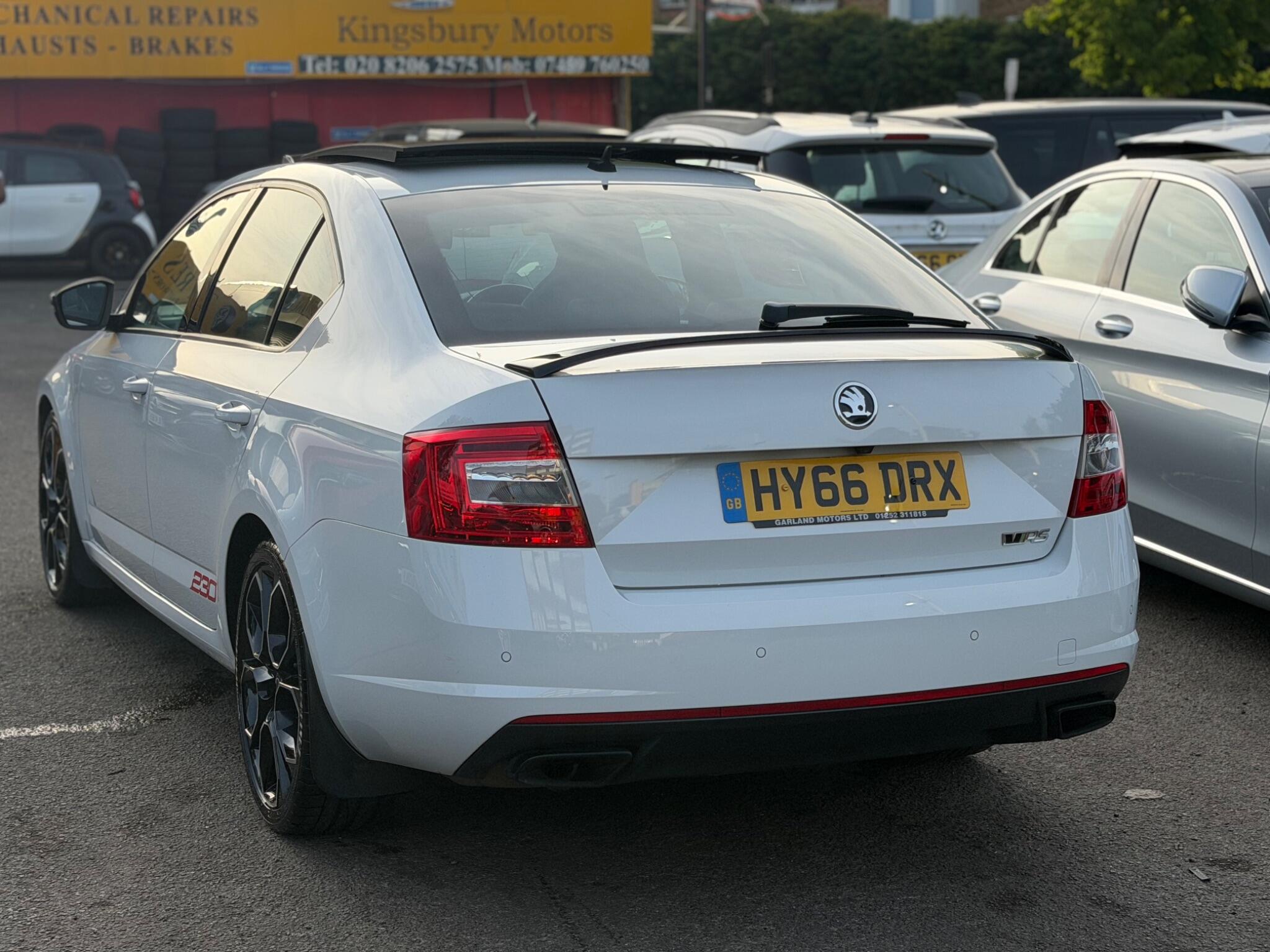 Skoda Octavia view 11