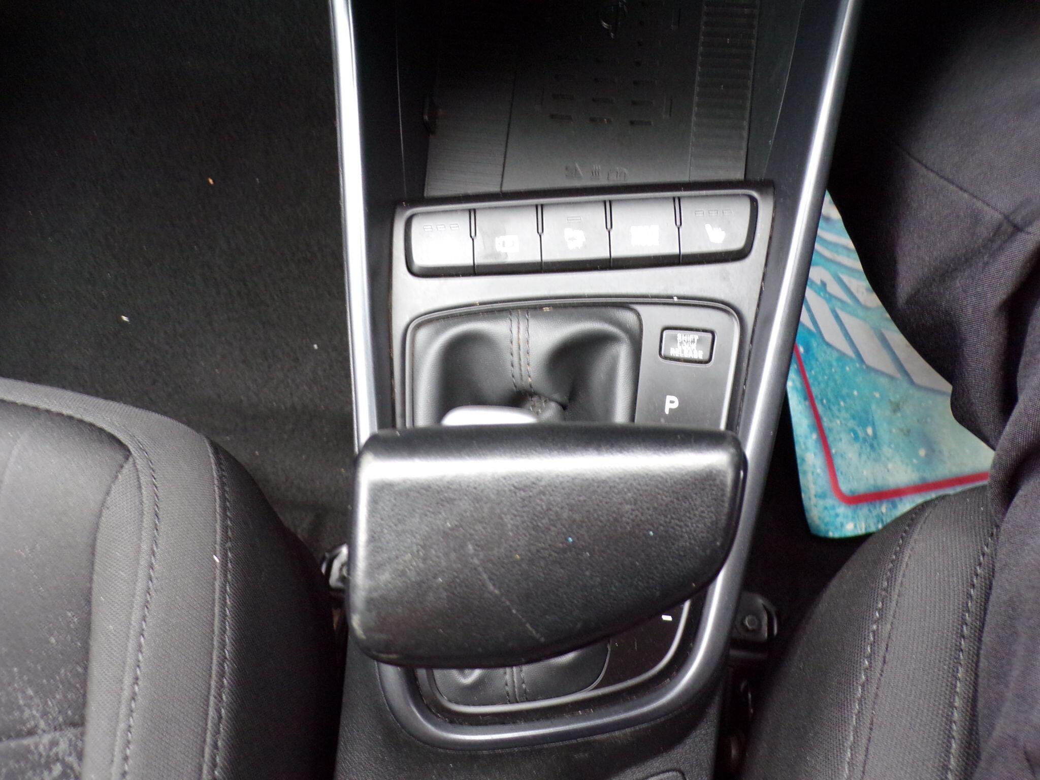 Hyundai Bayon view 24