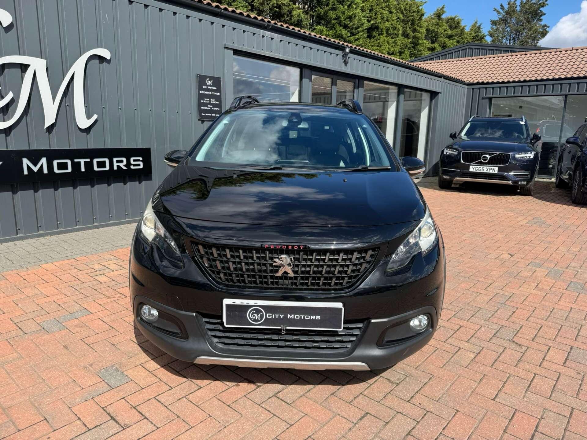Peugeot 2008 view 4
