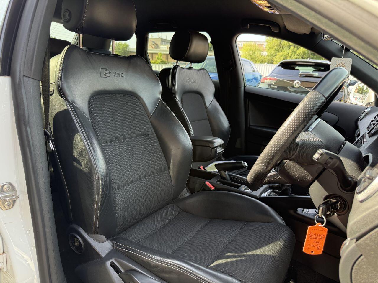 Audi A3 view 9