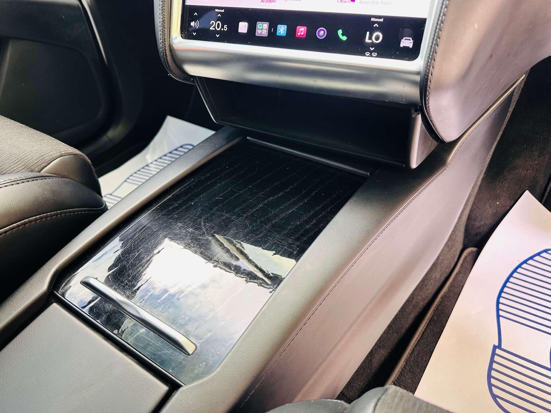 Tesla Model X view 29