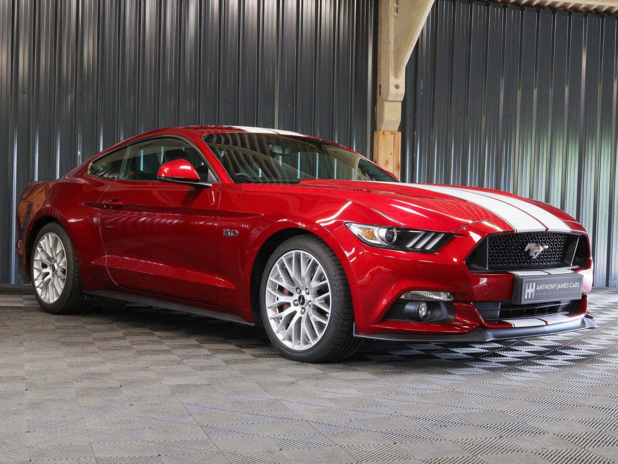 Ford Mustang view 57