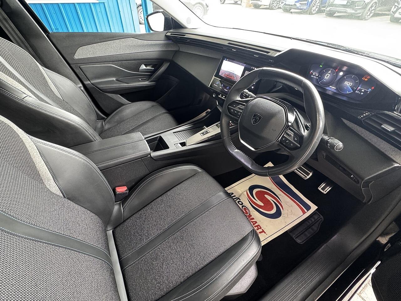 Peugeot 308 SW view 10