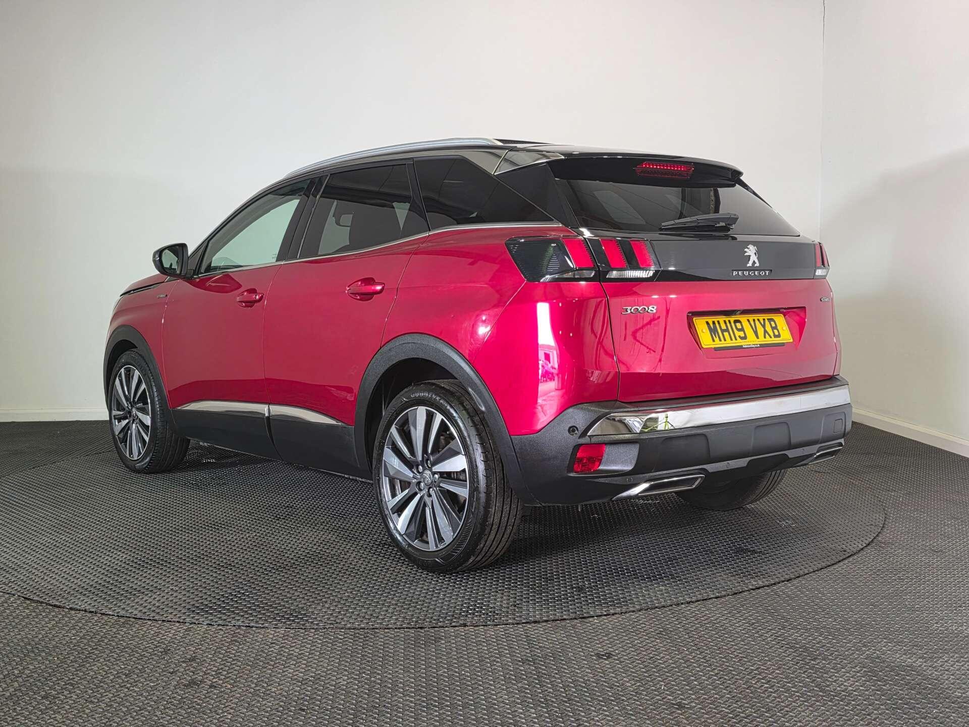 Peugeot 3008 view 5