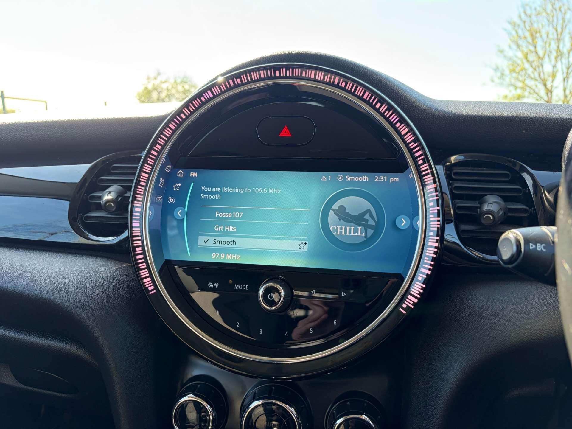 Mini Cooper view 48