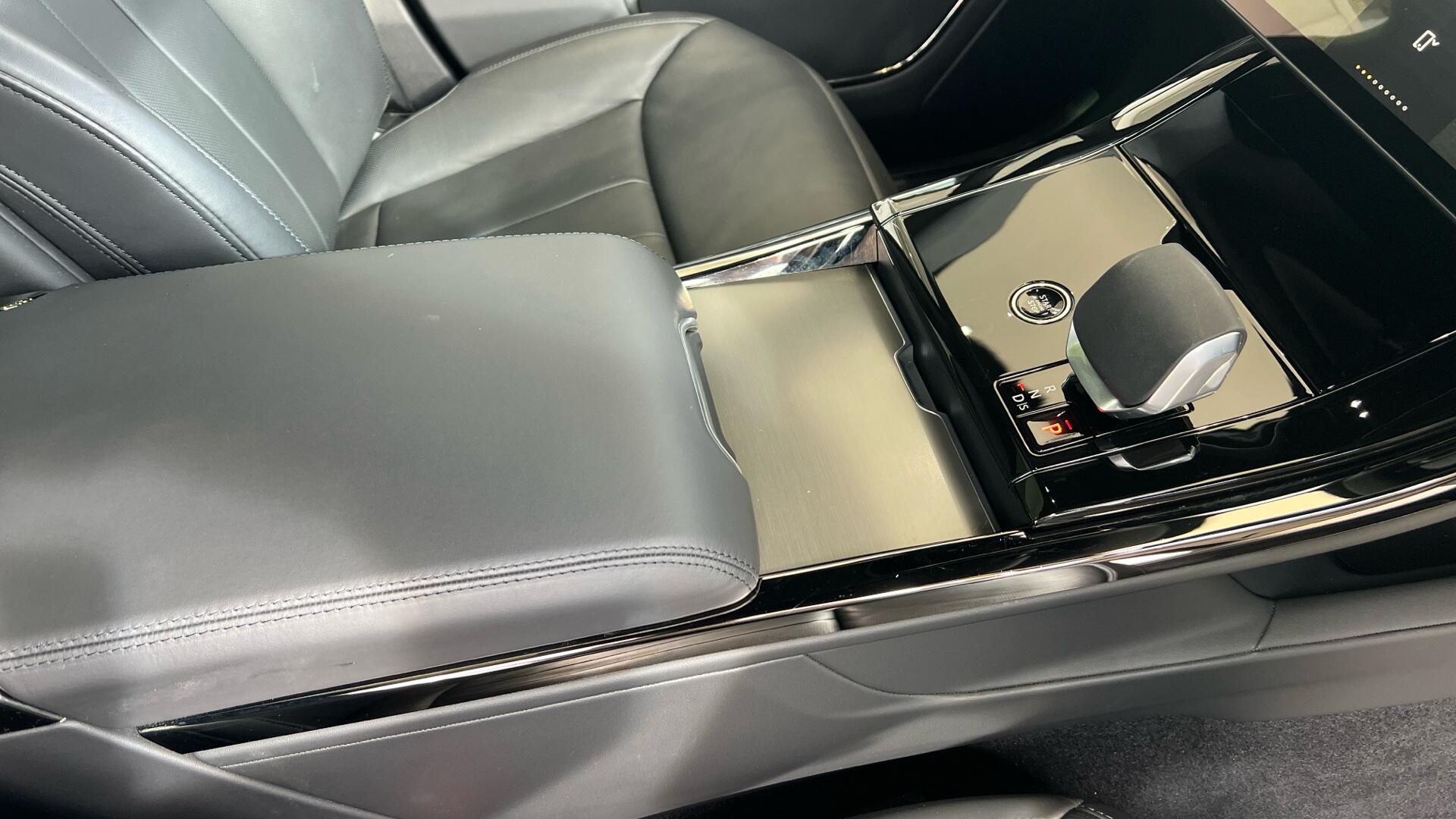 Land Rover Range Rover Sport view 48
