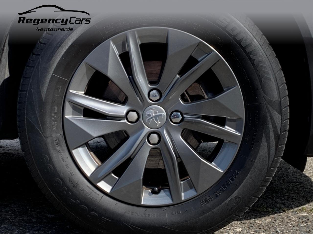 Peugeot 2008 view 23