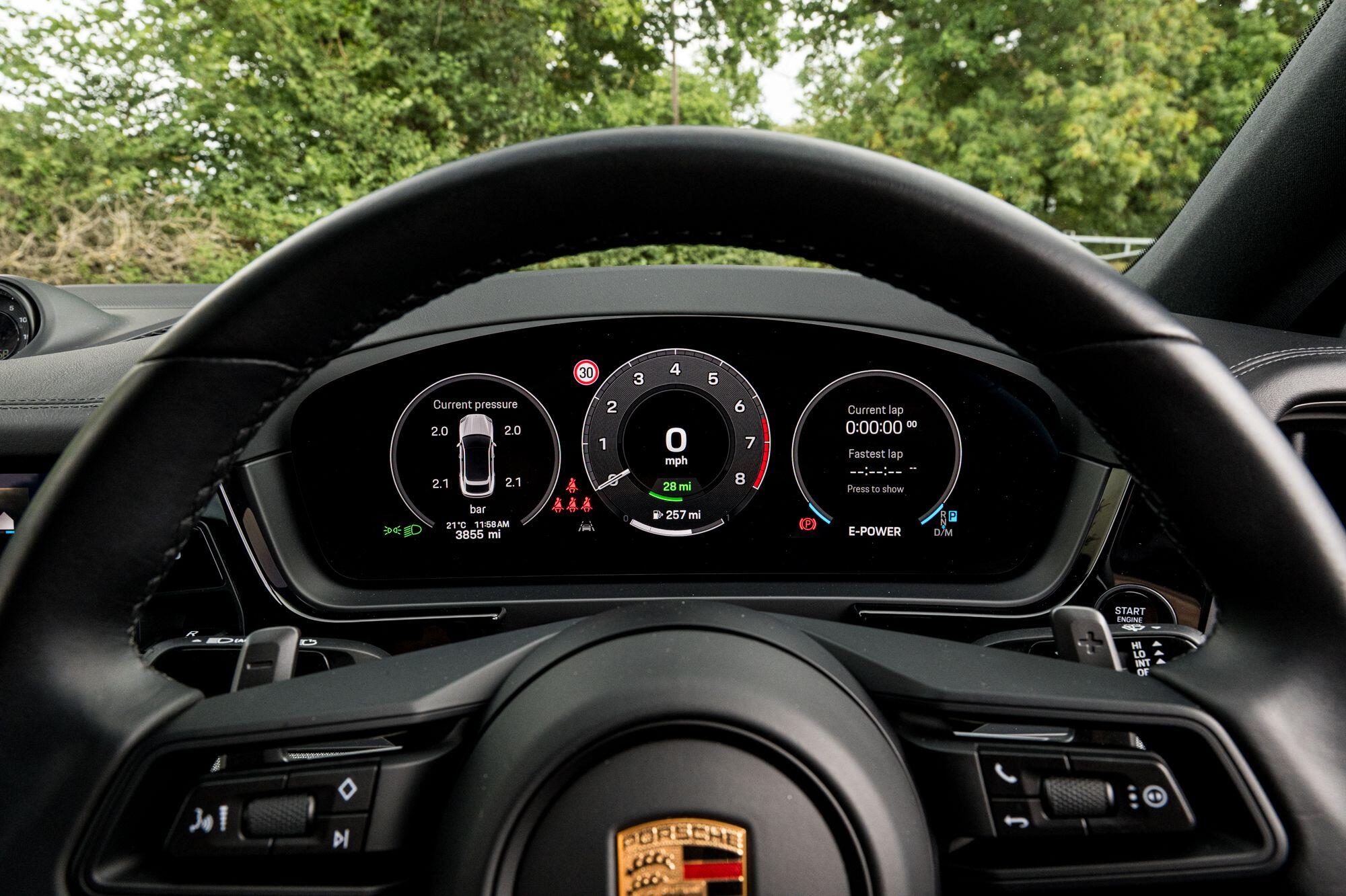 Porsche Cayenne view 46