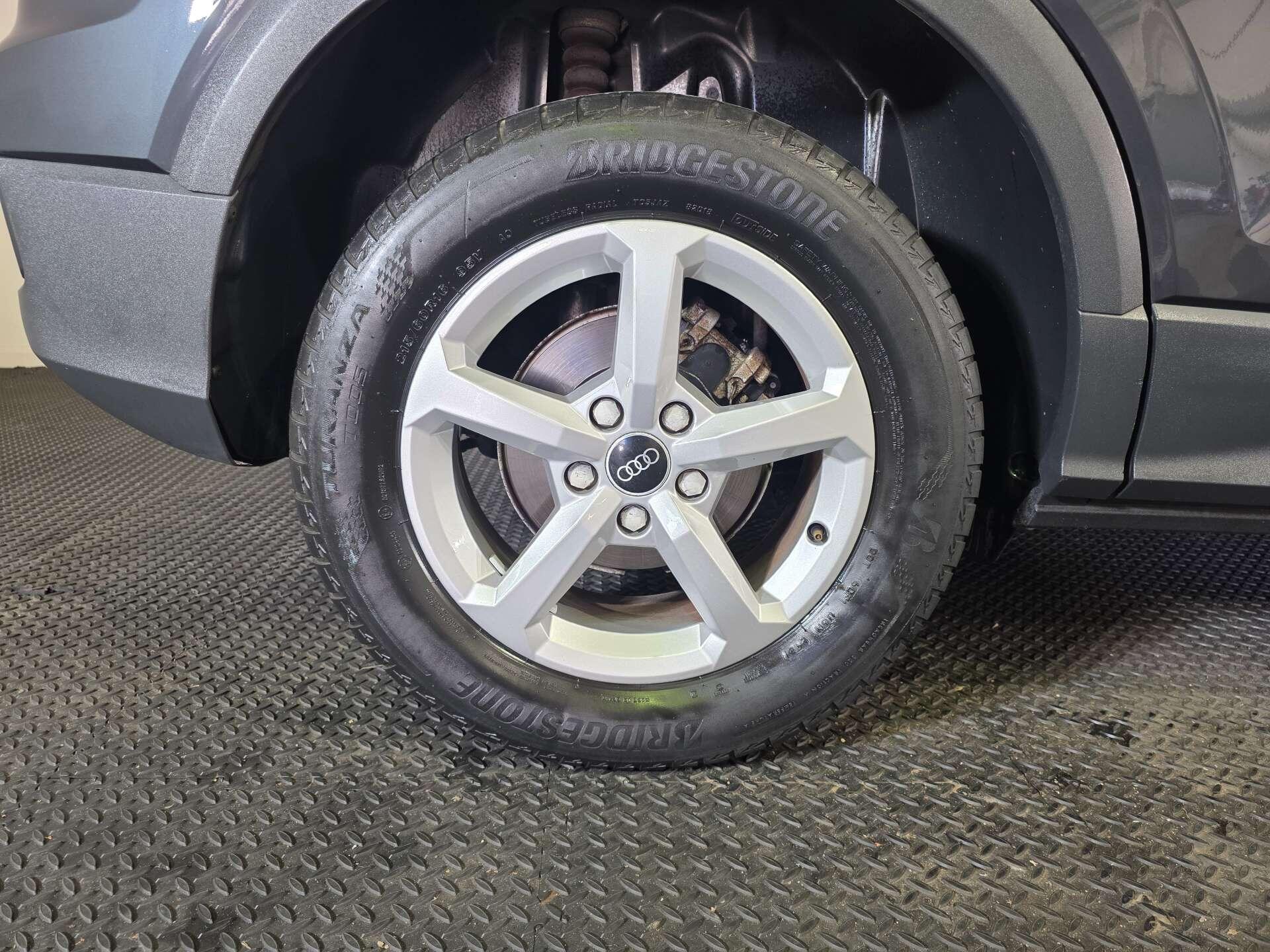 Audi Q2 view 61