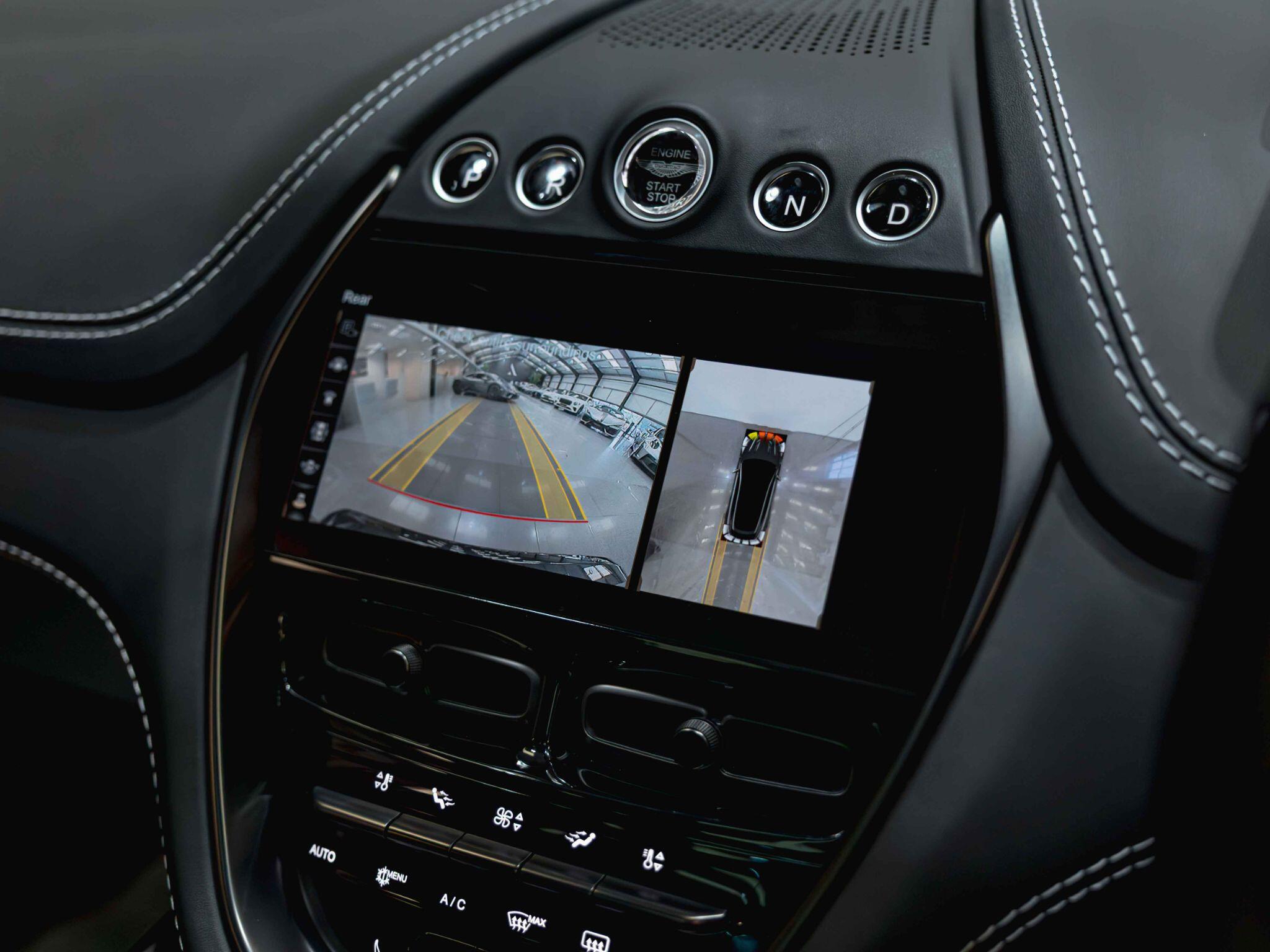 Aston Martin DBX view 4