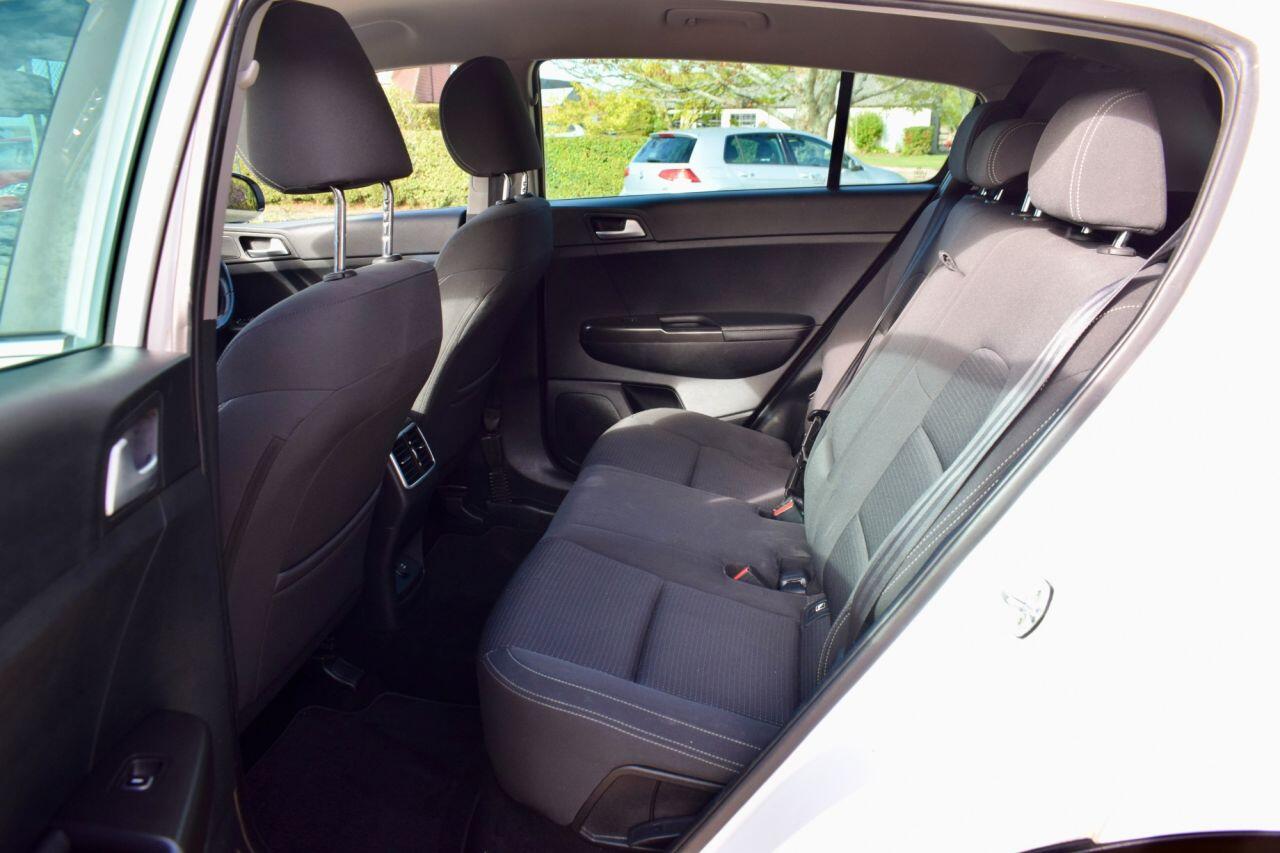 Kia Sportage view 33