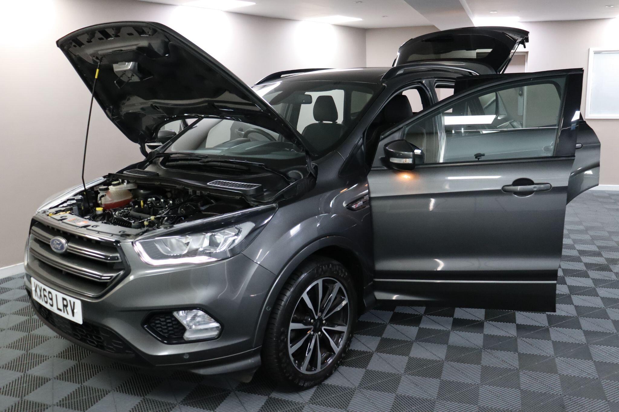 Ford Kuga view 16