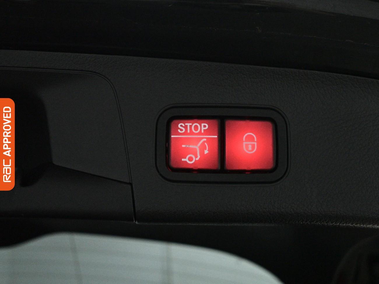 Mercedes-Benz Eqa view 27