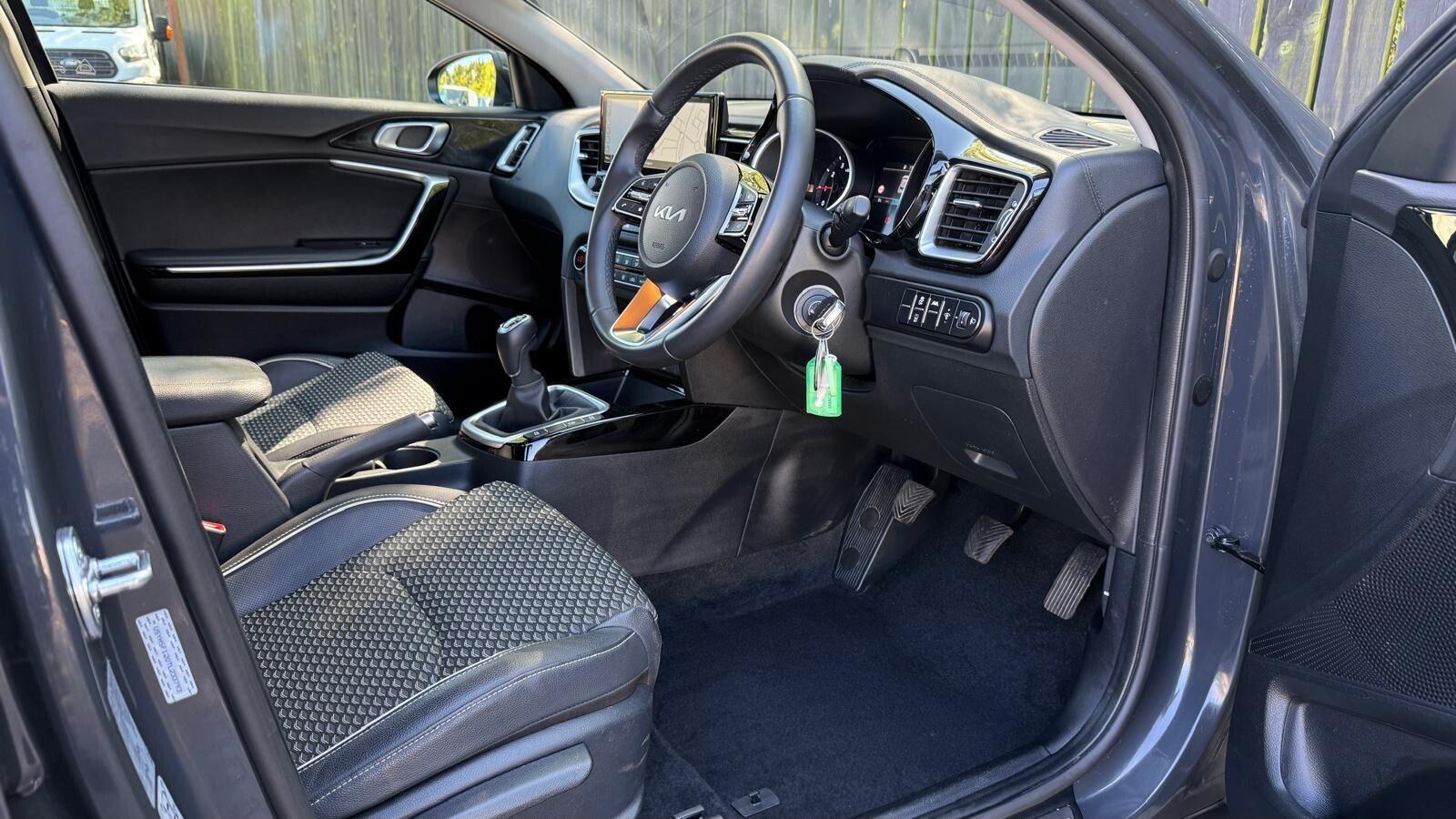 Kia XCeed view 24