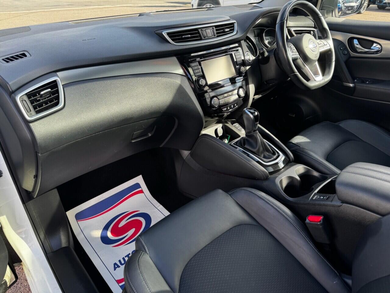 Nissan Qashqai view 3