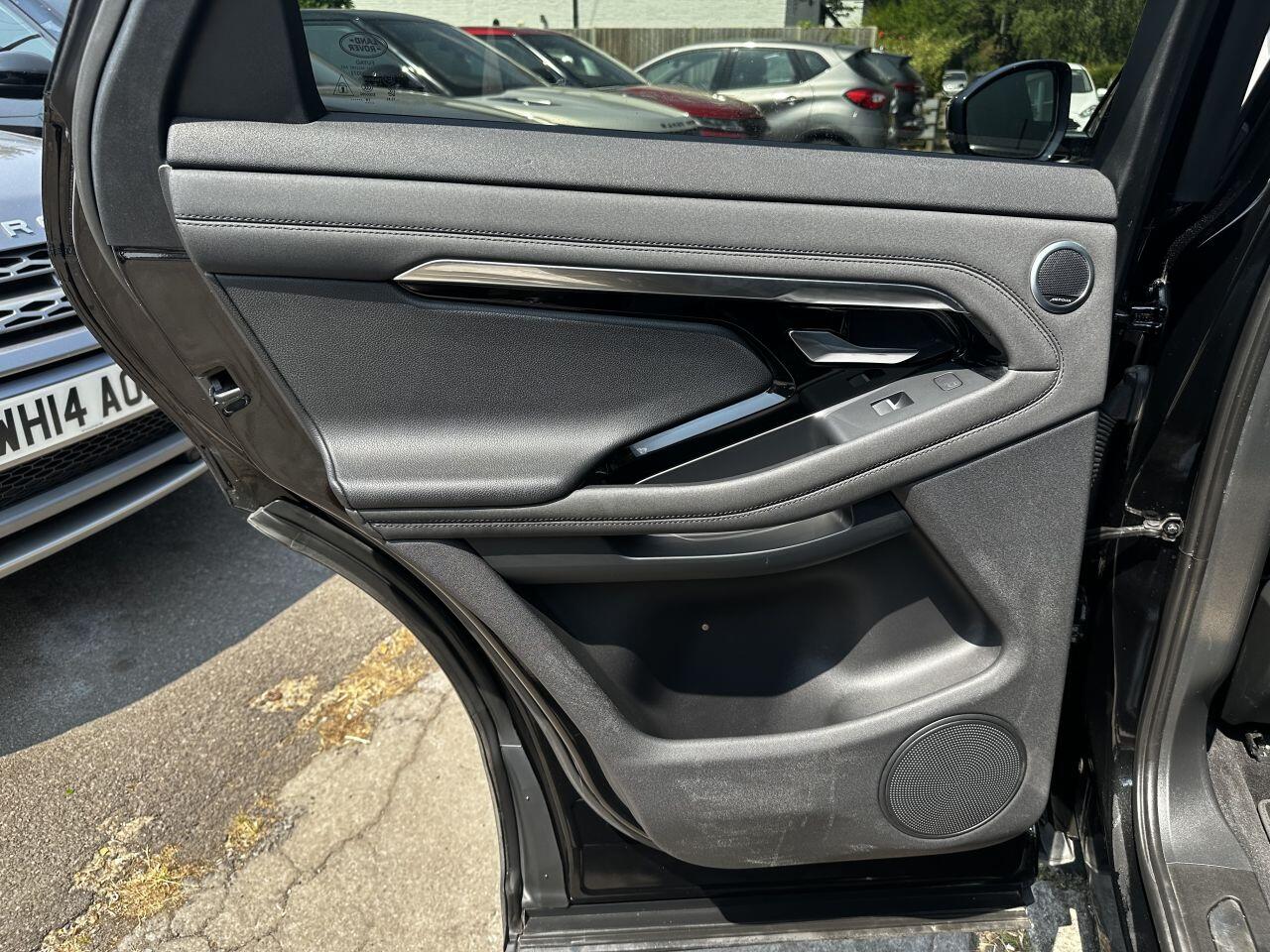 Land Rover Range Rover Evoque view 22
