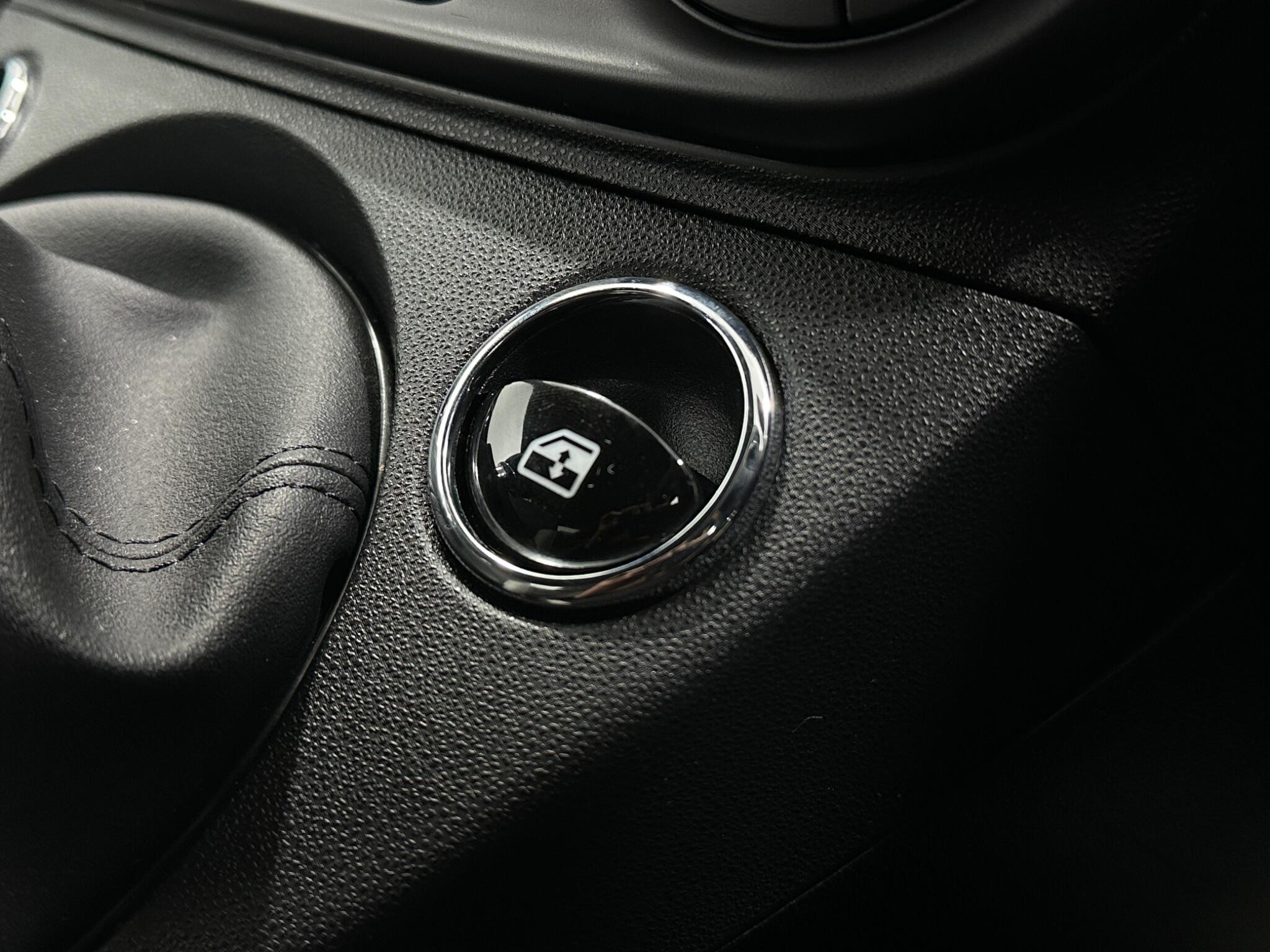 Fiat 500c view 20