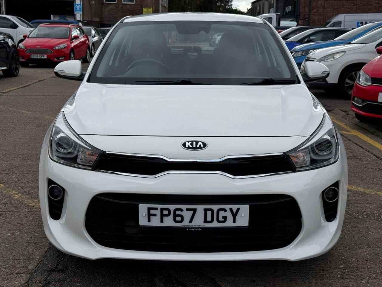 Kia Rio view 12