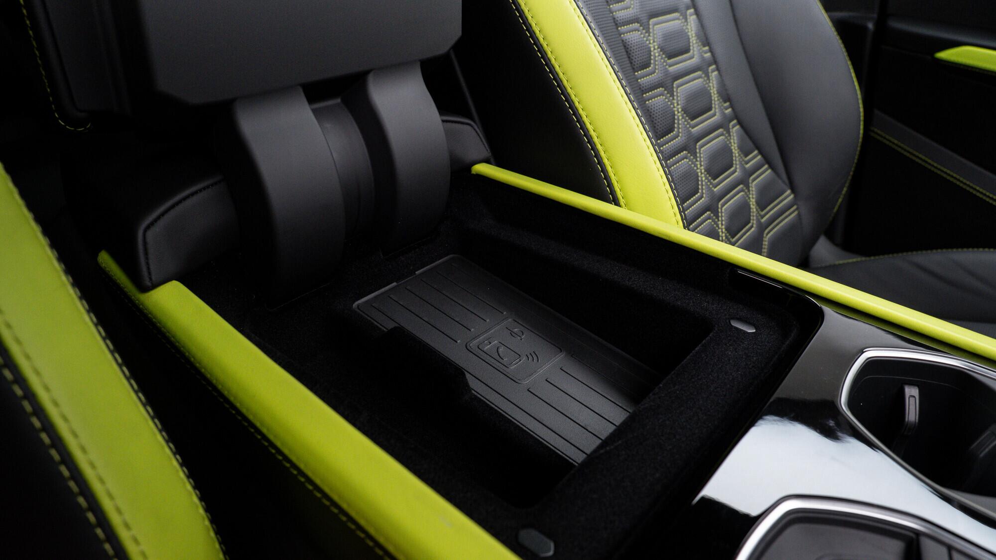 Lamborghini Urus view 61