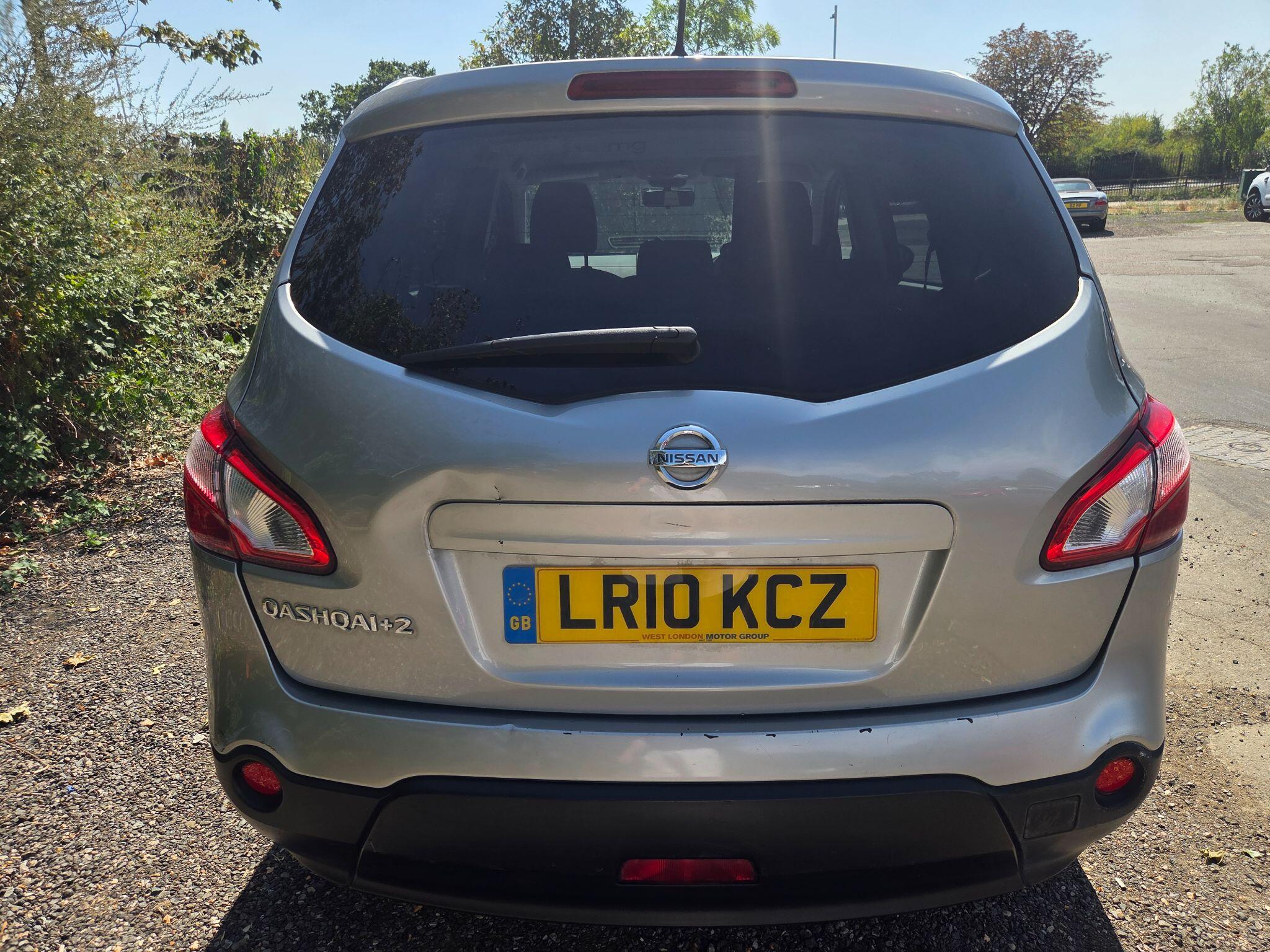 Nissan Qashqai+2 view 7