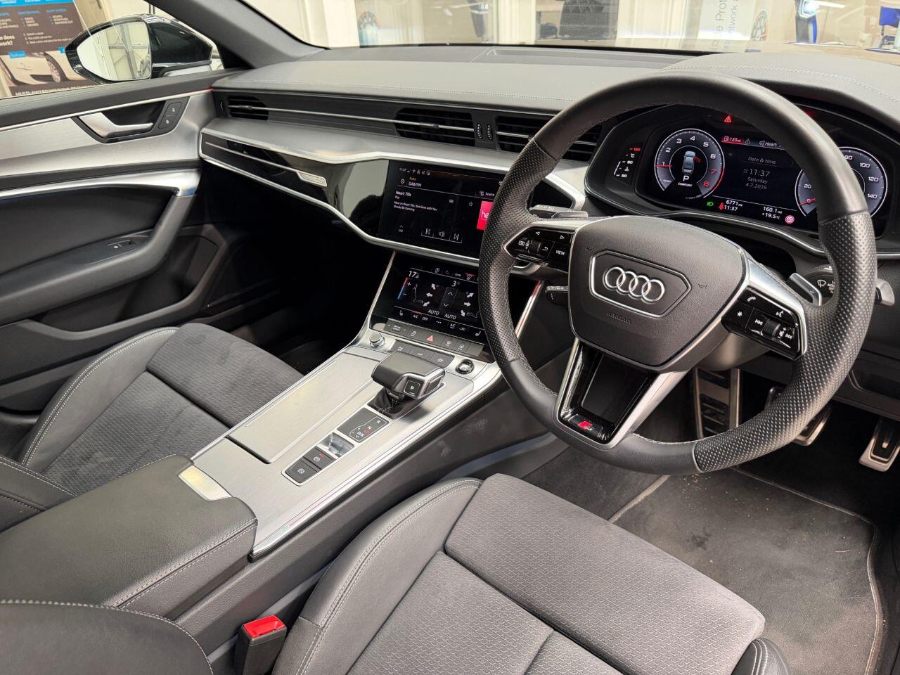 Audi A6 Saloon view 30