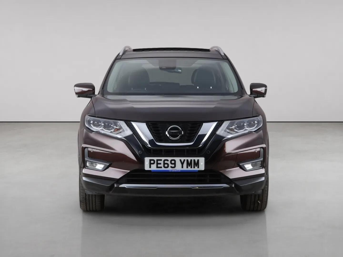 Nissan X-Trail view 8
