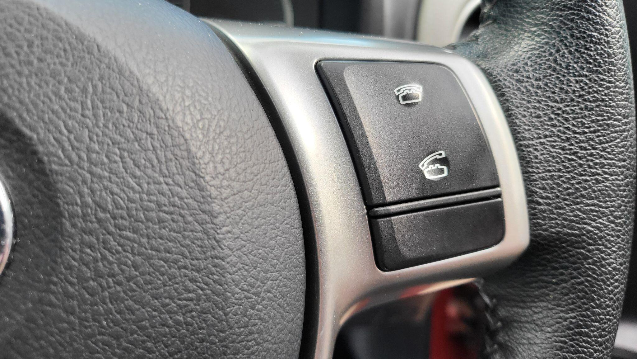 Toyota Yaris view 23