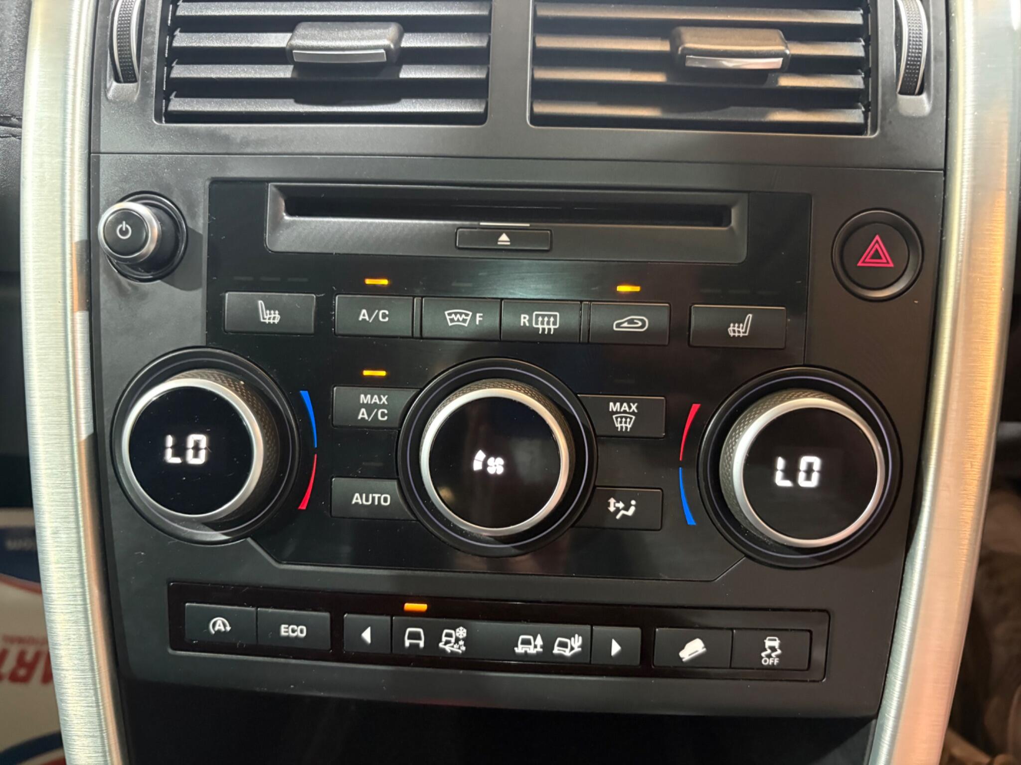 Land Rover Discovery Sport view 51